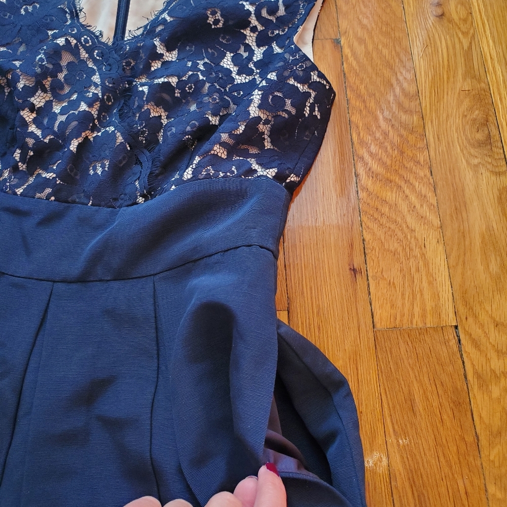 White House Black Market Navy Lace Dress - Picture 6 of 6